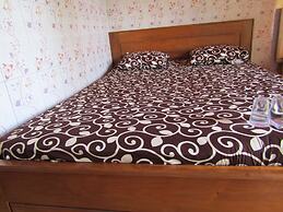 Losmen Kinasih Puncak & Gazebo Pandang