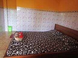 Losmen Kinasih Puncak & Gazebo Pandang