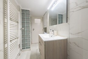 Victoria Queens Suites Apartments