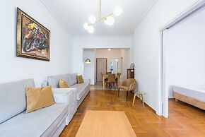 Victoria Queens Suites Apartments