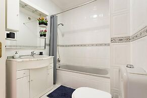 Apartment by the Sea, With Pool