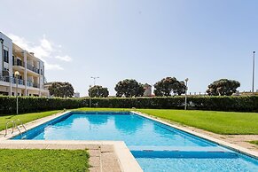 Apartment by the Sea, With Pool