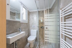 Victoria Supreme Suite