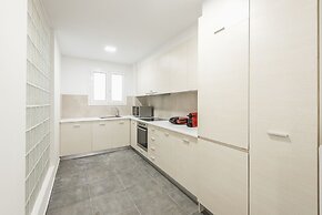 Athens Crystal Suites Apartments