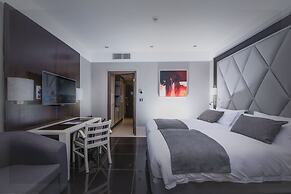 Krystal Palace Douala