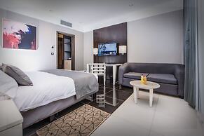 Krystal Palace Douala