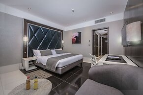 Krystal Palace Douala