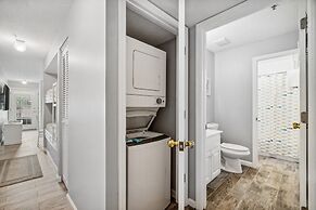 Horizon South by Book That Condo