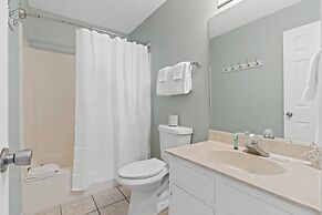 Horizon South by Book That Condo