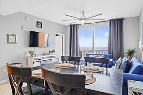 Splash Beach Resort by Book That Condo