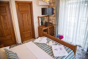 Stone Garden Tas Hotel