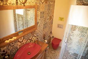 Stone Garden Tas Hotel