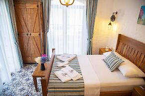 Stone Garden Tas Hotel