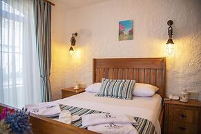 Stone Garden Tas Hotel