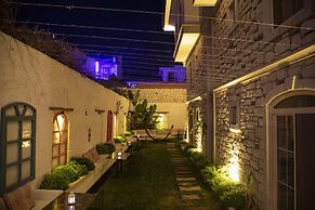 Stone Garden Tas Hotel