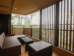 Awaji Hamarikyu TAKUMI