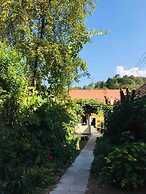 Peter House 24-7 - Self Check in