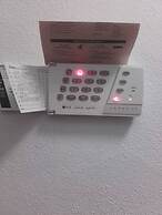 Peter House 24-7 - Self Check in