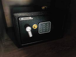 Peter House 24-7 - Self Check in