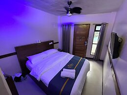 Casa Marco Suites Puerto Galera