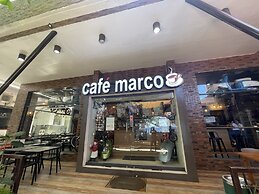 Casa Marco Suites Puerto Galera