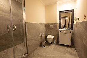 Valent Otel Business