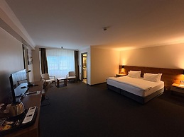 Valent Otel Business