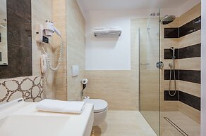 L'art Hotel Carei
