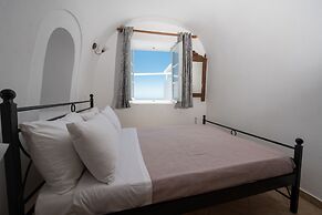 Iatis View Collection - Adults Only