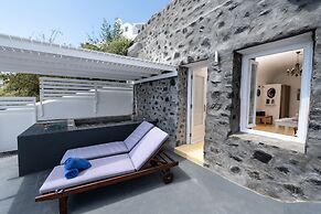 Iatis View Collection - Adults Only