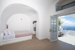 Iatis View Collection - Adults Only