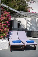 Iatis View Collection - Adults Only