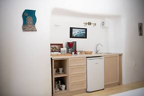 Iatis View Collection - Adults Only