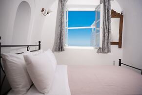 Iatis View Collection - Adults Only