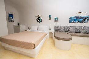 Iatis View Collection - Adults Only