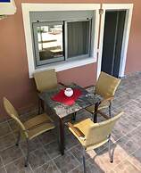 PargaLand Studios & Apartments