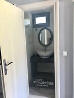 PargaLand Studios & Apartments