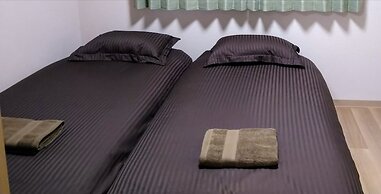 Issyuku Higashiueno Hotel