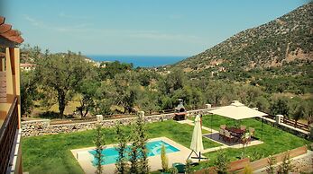 Armonia Uphoria Villa