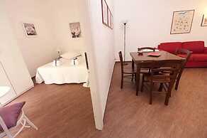 Comfortable Apartment Very Close to the Vatican Free Wifi No123