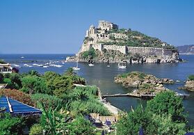 Villa La Favola With sea View