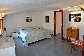 Villa La Favola With sea View