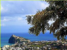 Villa La Favola With sea View