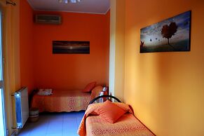B b S Elia Villa Surrounded by Greenery Inside the Historic Dubini Par