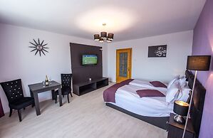 Tower Studio - Quiet Room - Panoramic View - Next To Cismigiu Gardens