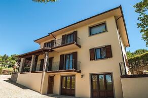 Wonderful Villa With Private Pool in the Heart of Tuscany