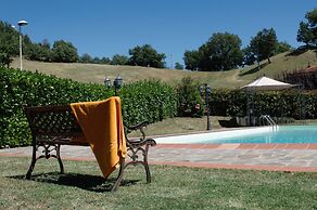 Wonderful Villa With Private Pool in the Heart of Tuscany