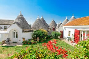 B b Masseria Pozzo Tre Pile Dates Back to the Eighteenth Century