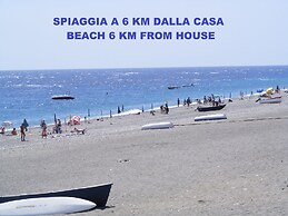 House Between Etna and the sea Near Taormina