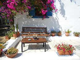 Beautiful Country Home on Syros Island, Greece